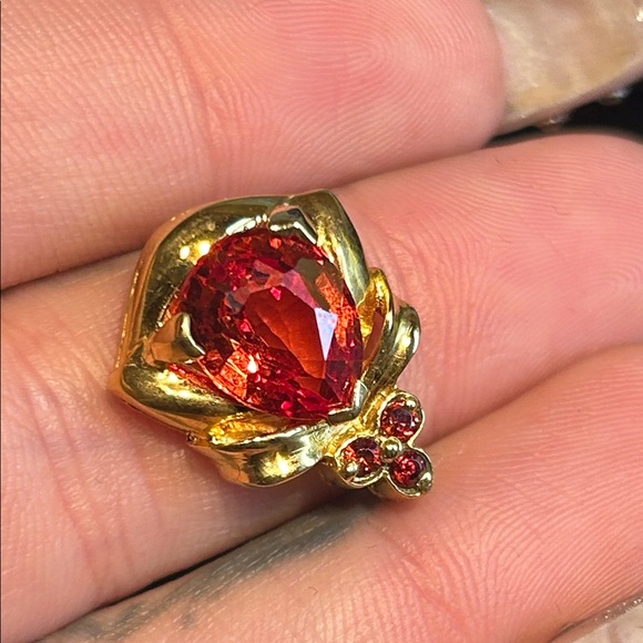 Elegant Gold and ORANGE SAPPHIRE TINA Gemstone pendant - Picture 6 of 7